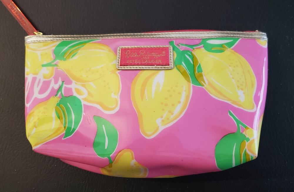 Lilly Pulitzer for Estee Lauder Cosmetic Bag Womens Pink w/lemons Pouch